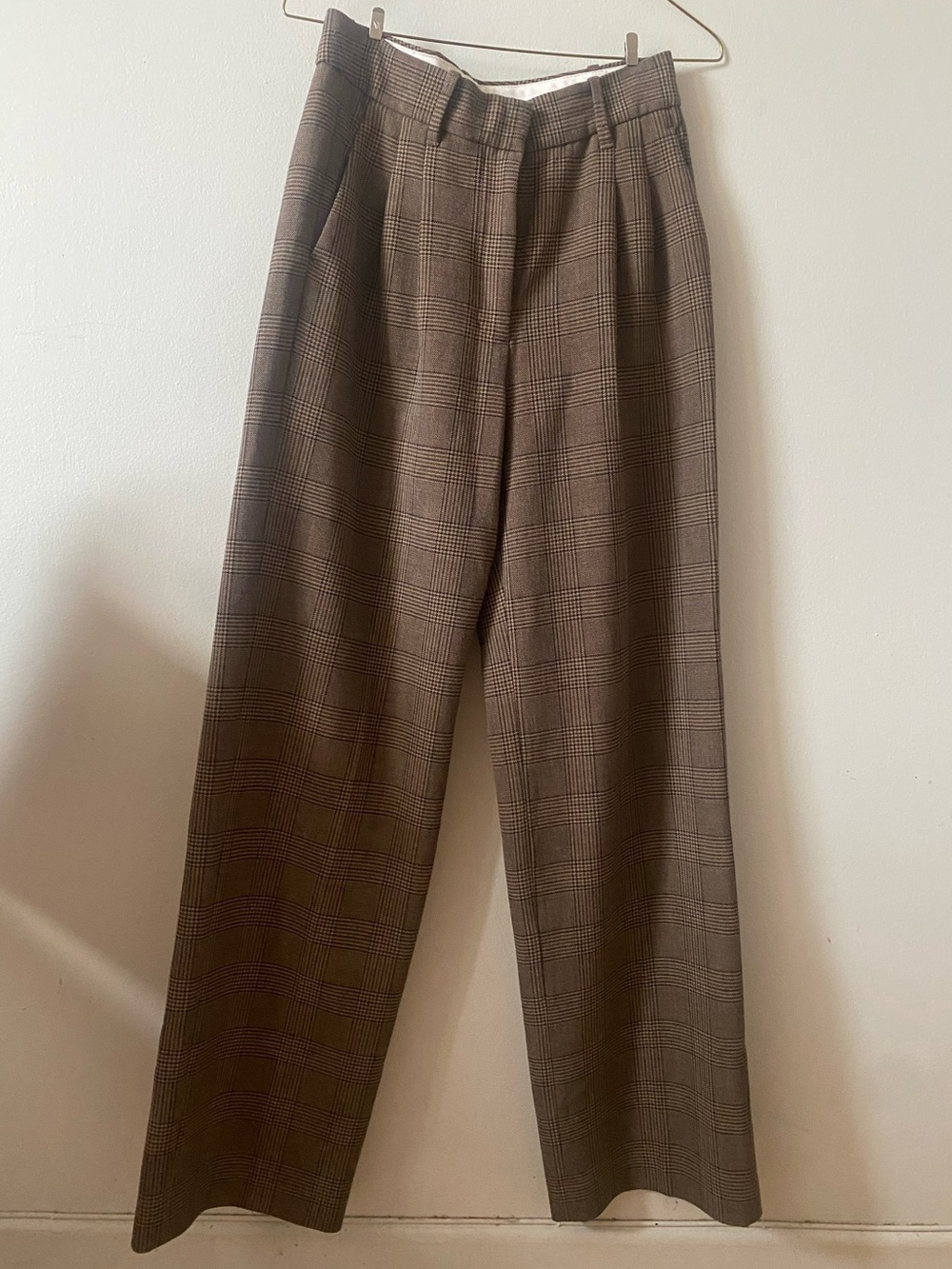 Aritzia Wilfred Effortless Pant Plaid Brown Trouser Size 4